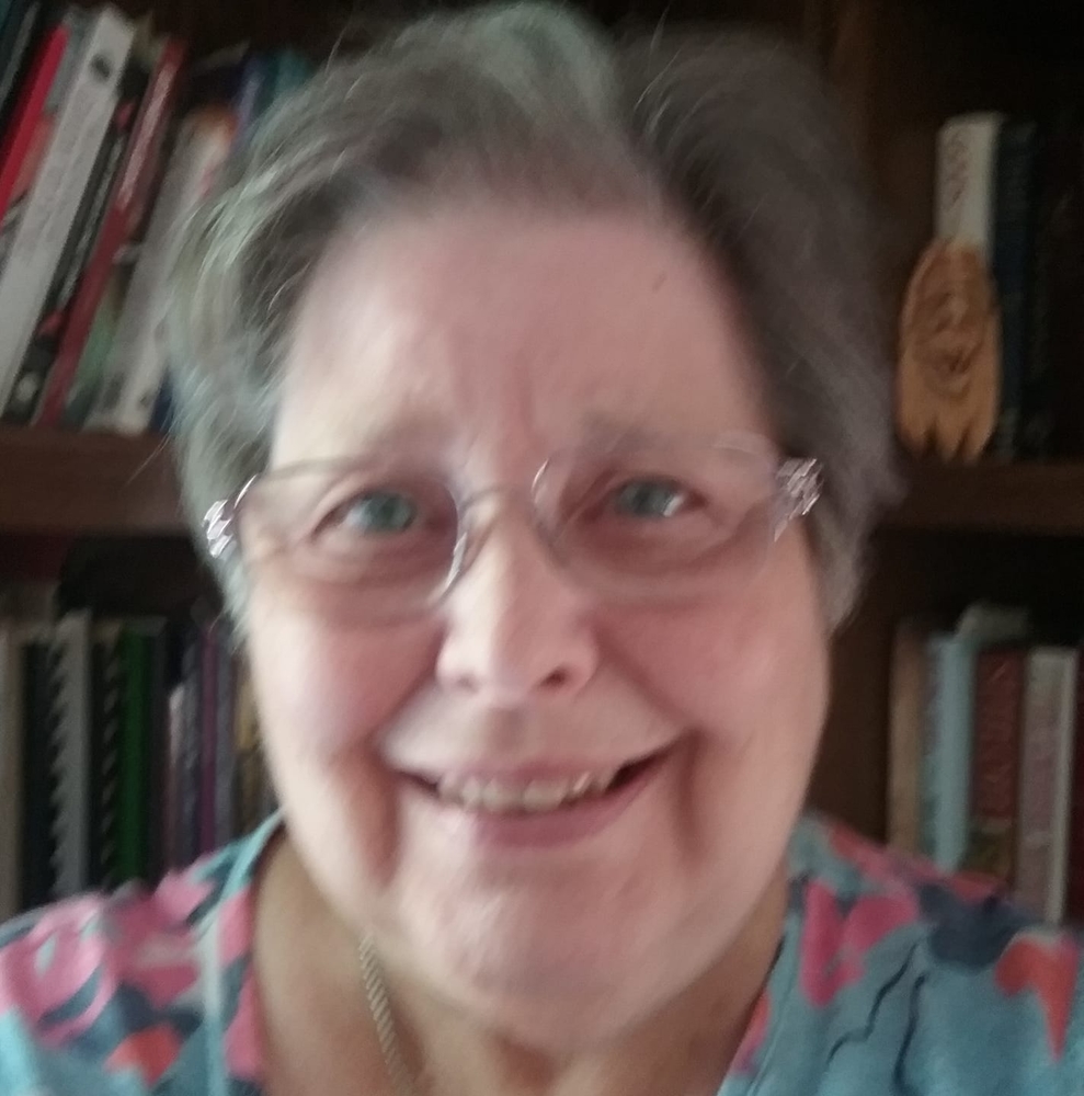 Meet your Posher, Esther